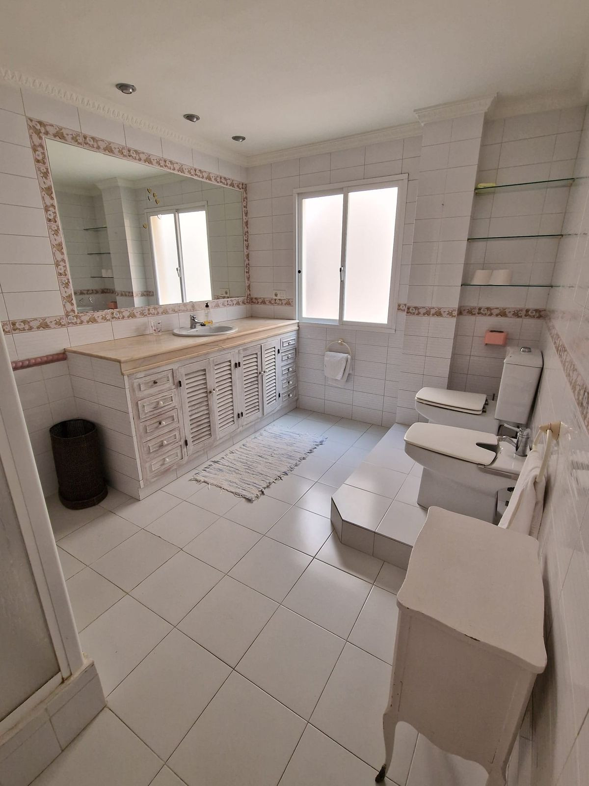 Huis te koop in Estepona | 1 slaapkamers H5434861