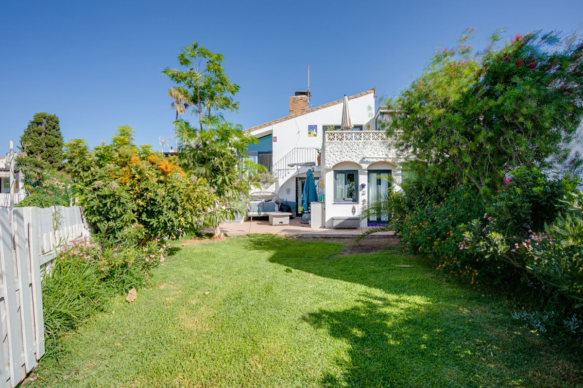 Huis te koop in Estepona | 3 slaapkamers H5434984