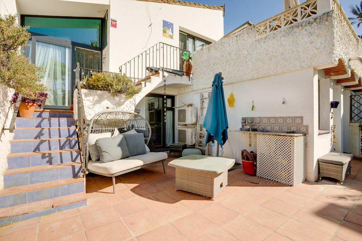 Huis te koop in Estepona | 3 slaapkamers H5434984