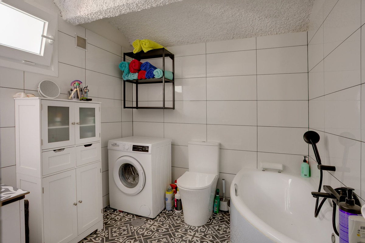 Huis te koop in Estepona | 3 slaapkamers H5434984
