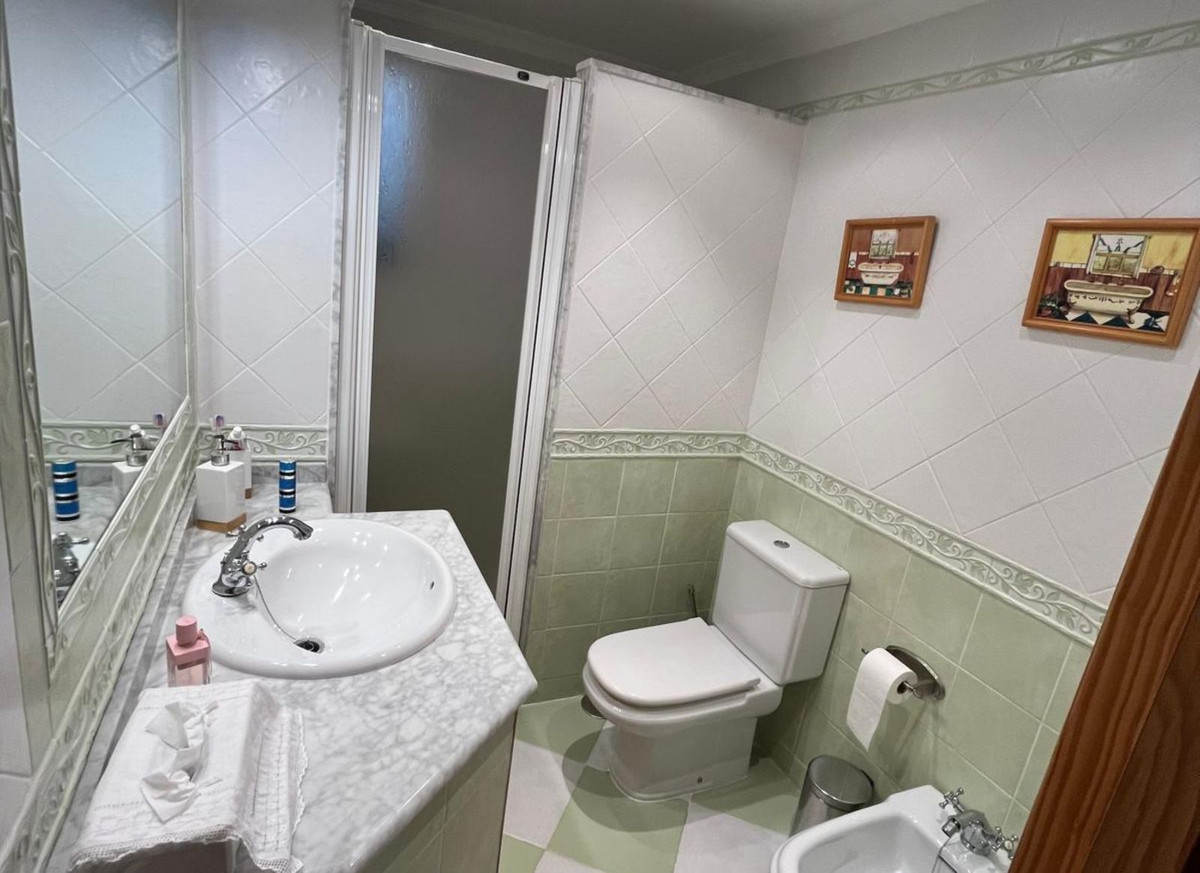 Huis te koop in Estepona | 2 slaapkamers H5435734