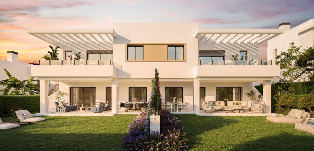 Huis te koop in Estepona | 3 - 4 slaapkamers H5435869