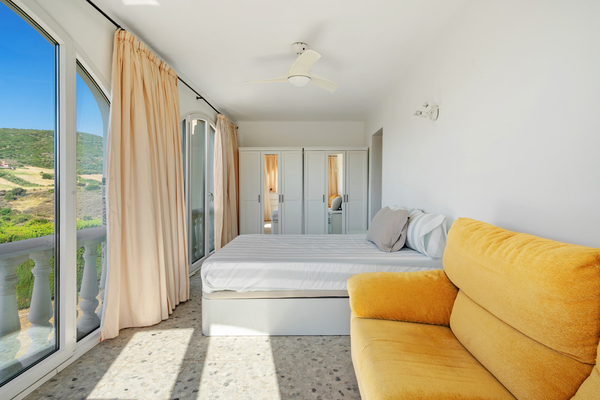 Huis te koop in Estepona | 4 slaapkamers H5436196