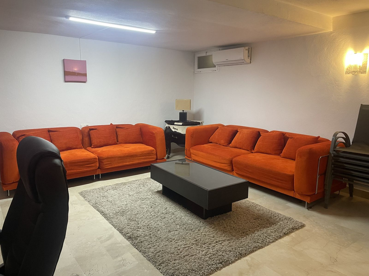 Huis te koop in Estepona | 3 slaapkamers H5437273