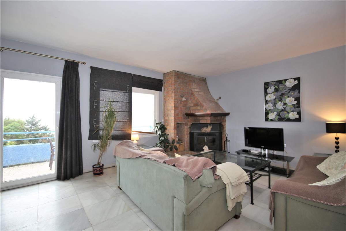 Huis te koop in Estepona | 4 slaapkamers H5437732