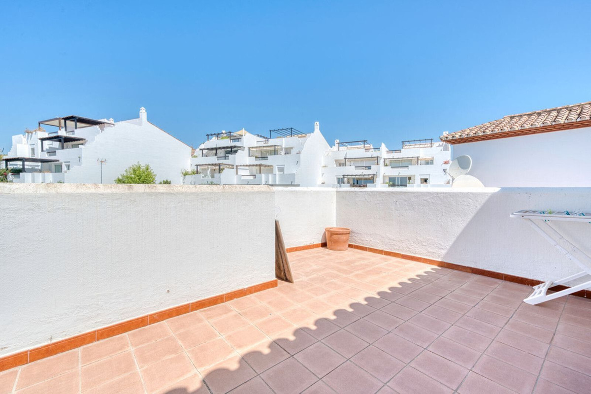 Huis te koop in Estepona | 3 slaapkamers H5438779