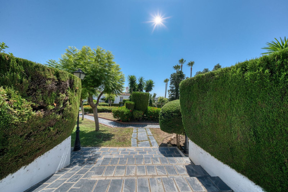 Huis te koop in Estepona | 3 slaapkamers H5438779