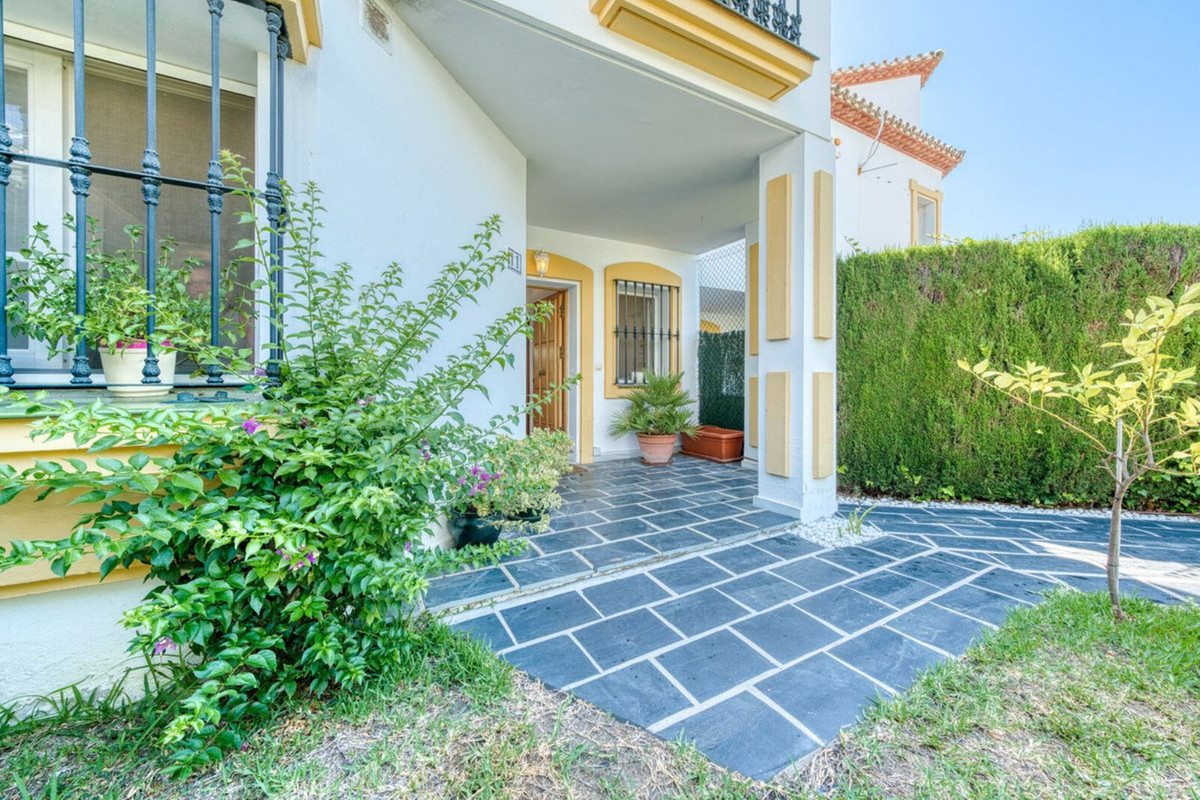 Huis te koop in Estepona | 3 slaapkamers H5438779