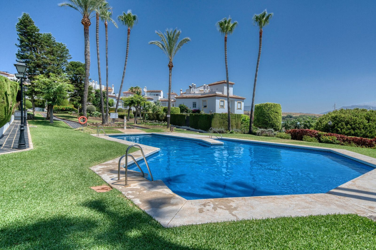 Huis te koop in Estepona | 3 slaapkamers H5438779