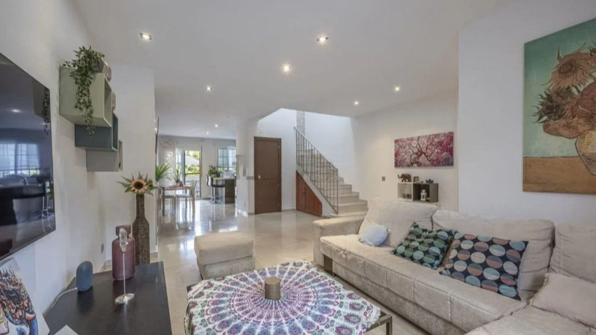 Huis te koop in Estepona | 3 slaapkamers H5438839