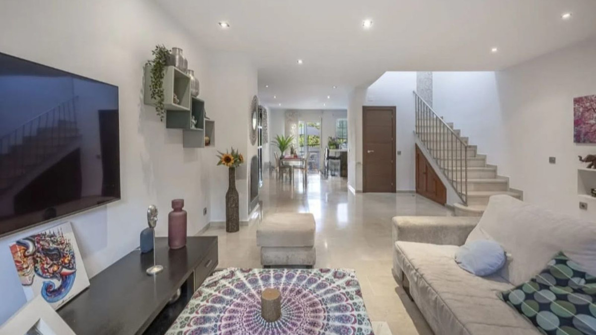 Huis te koop in Estepona | 3 slaapkamers H5438839