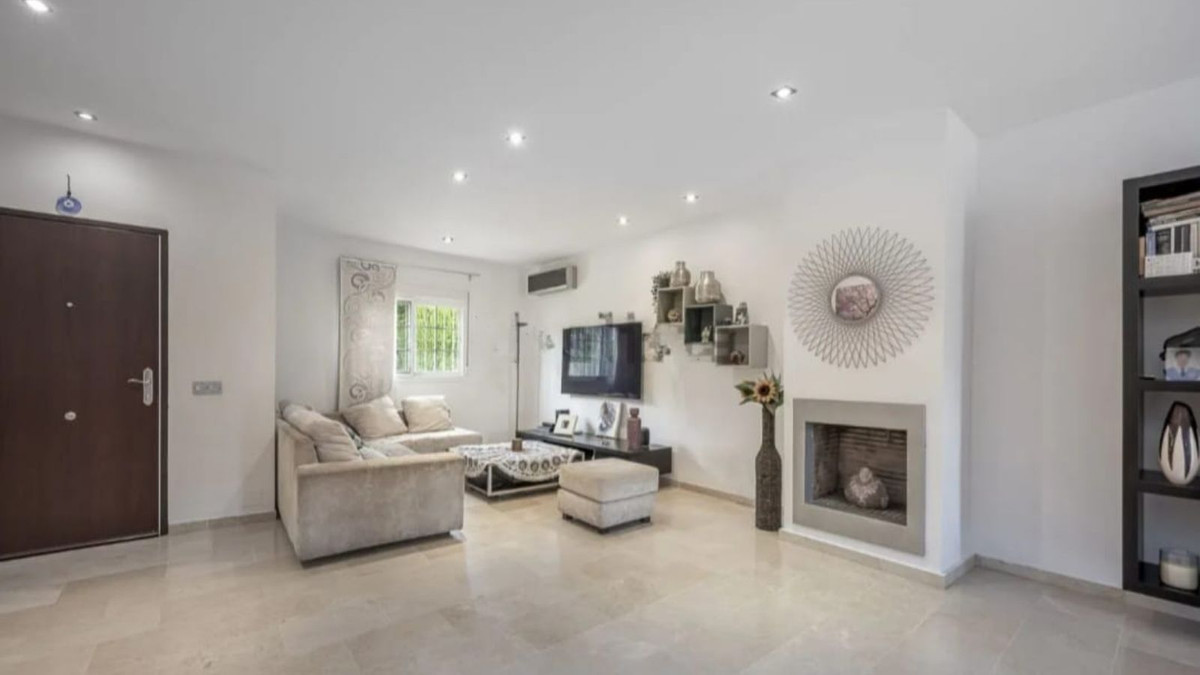 Huis te koop in Estepona | 3 slaapkamers H5438839