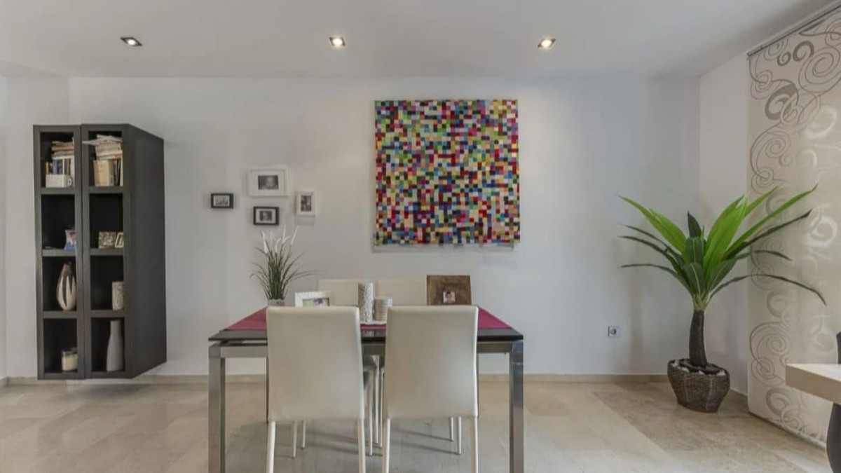 Huis te koop in Estepona | 3 slaapkamers H5438839