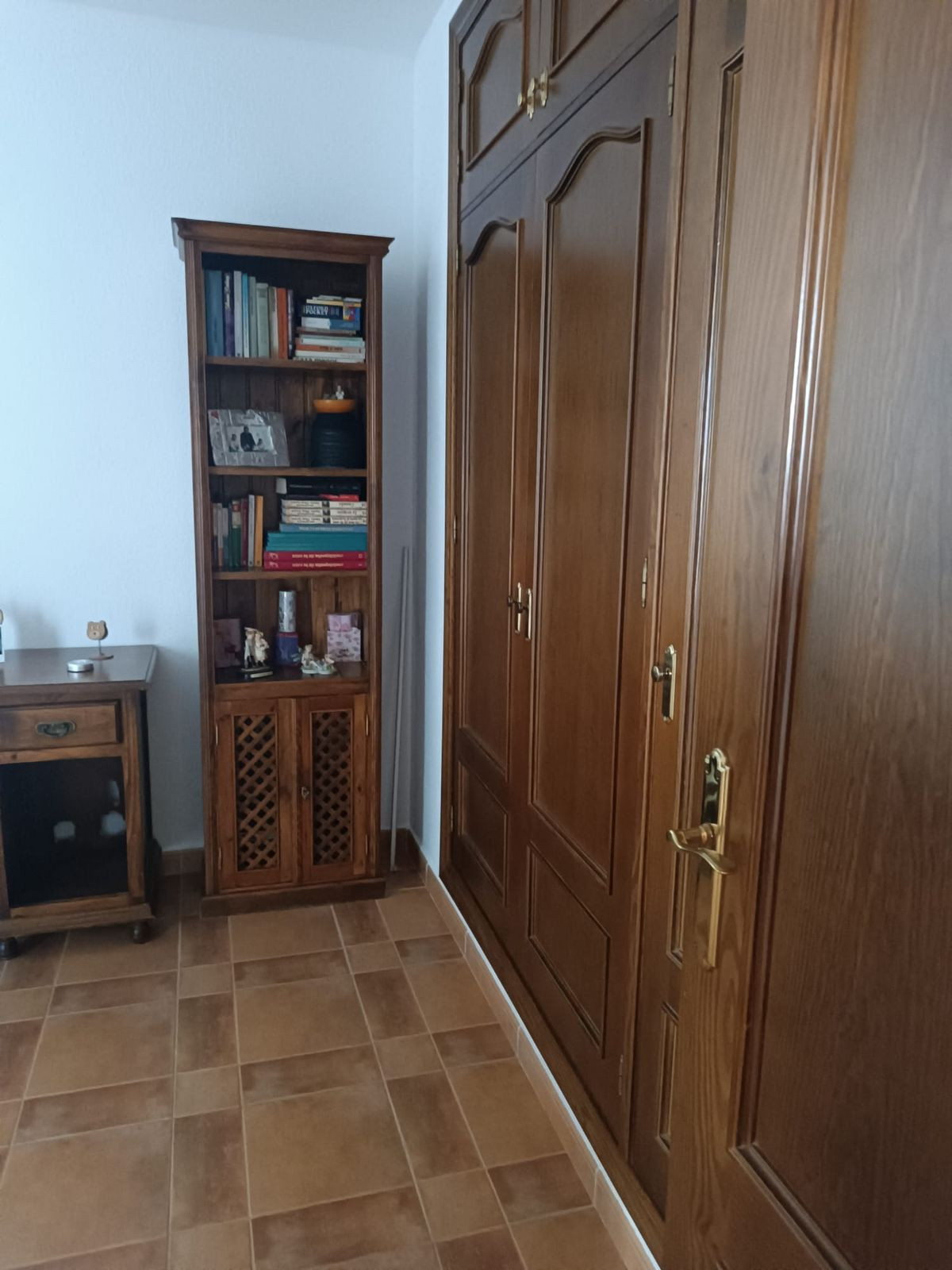 Huis te koop in Estepona | 3 slaapkamers H5439838