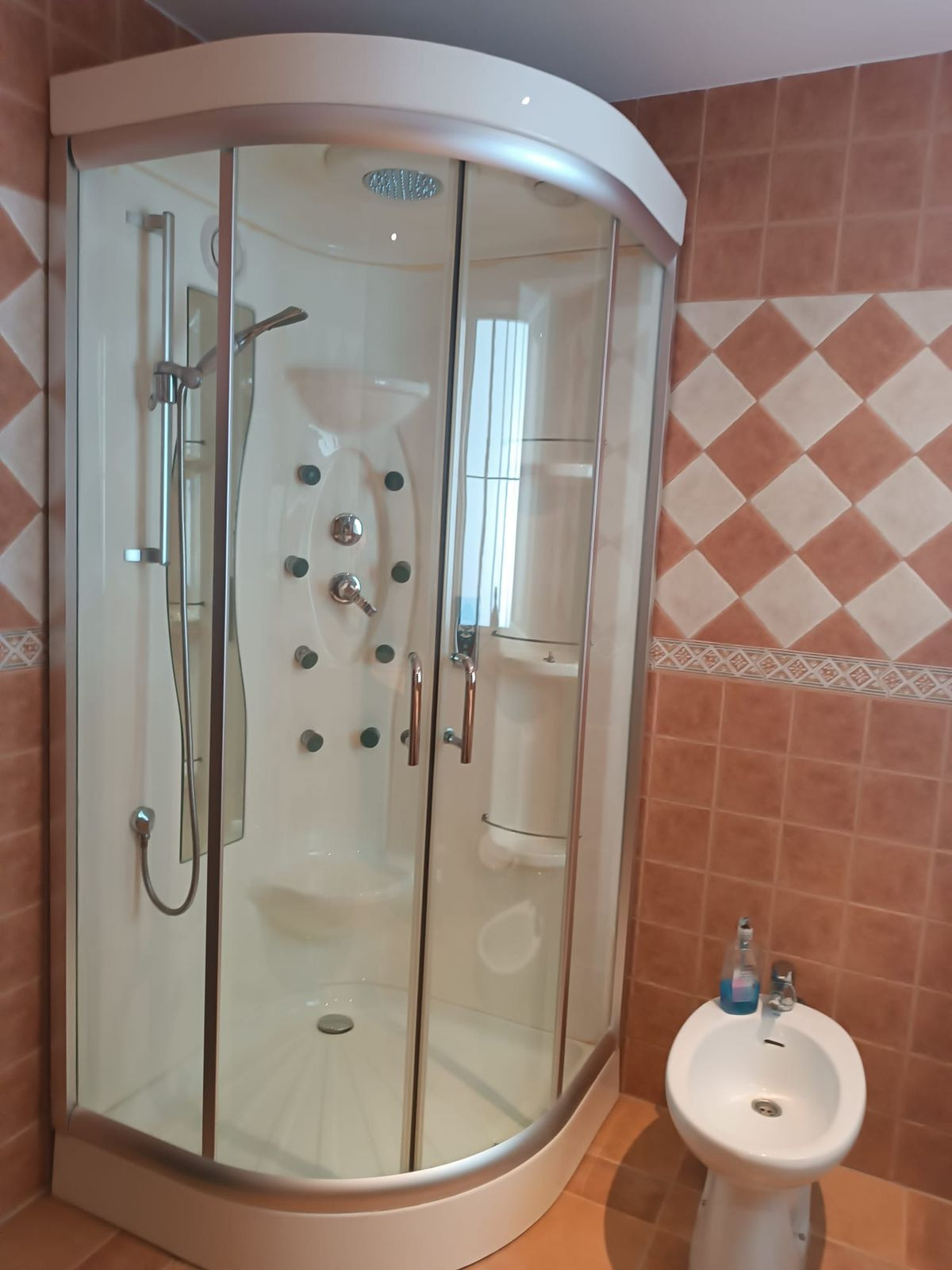 Huis te koop in Estepona | 3 slaapkamers H5439838