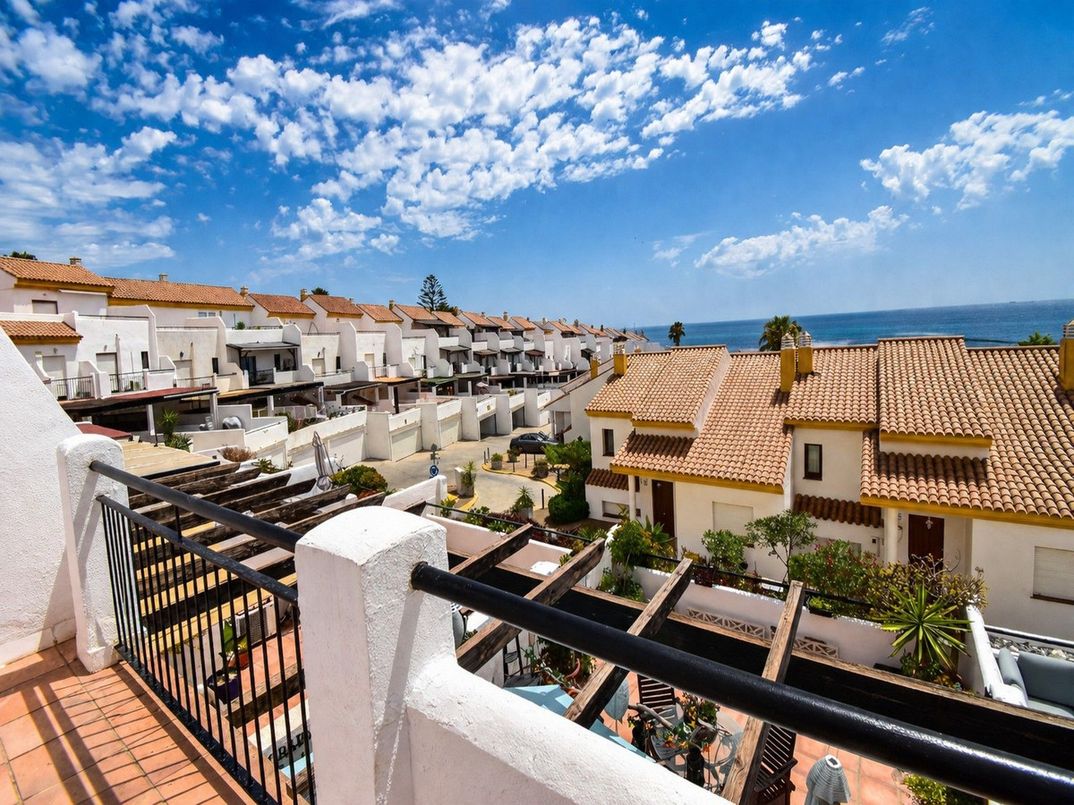 Huis te koop in Estepona | 4 slaapkamers H5441134