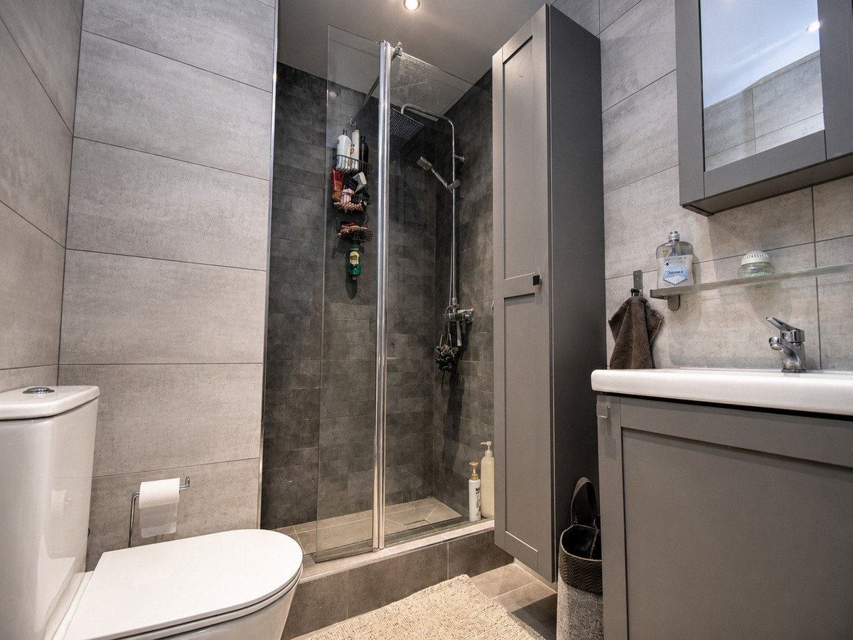 Huis te koop in Estepona | 4 slaapkamers H5441134