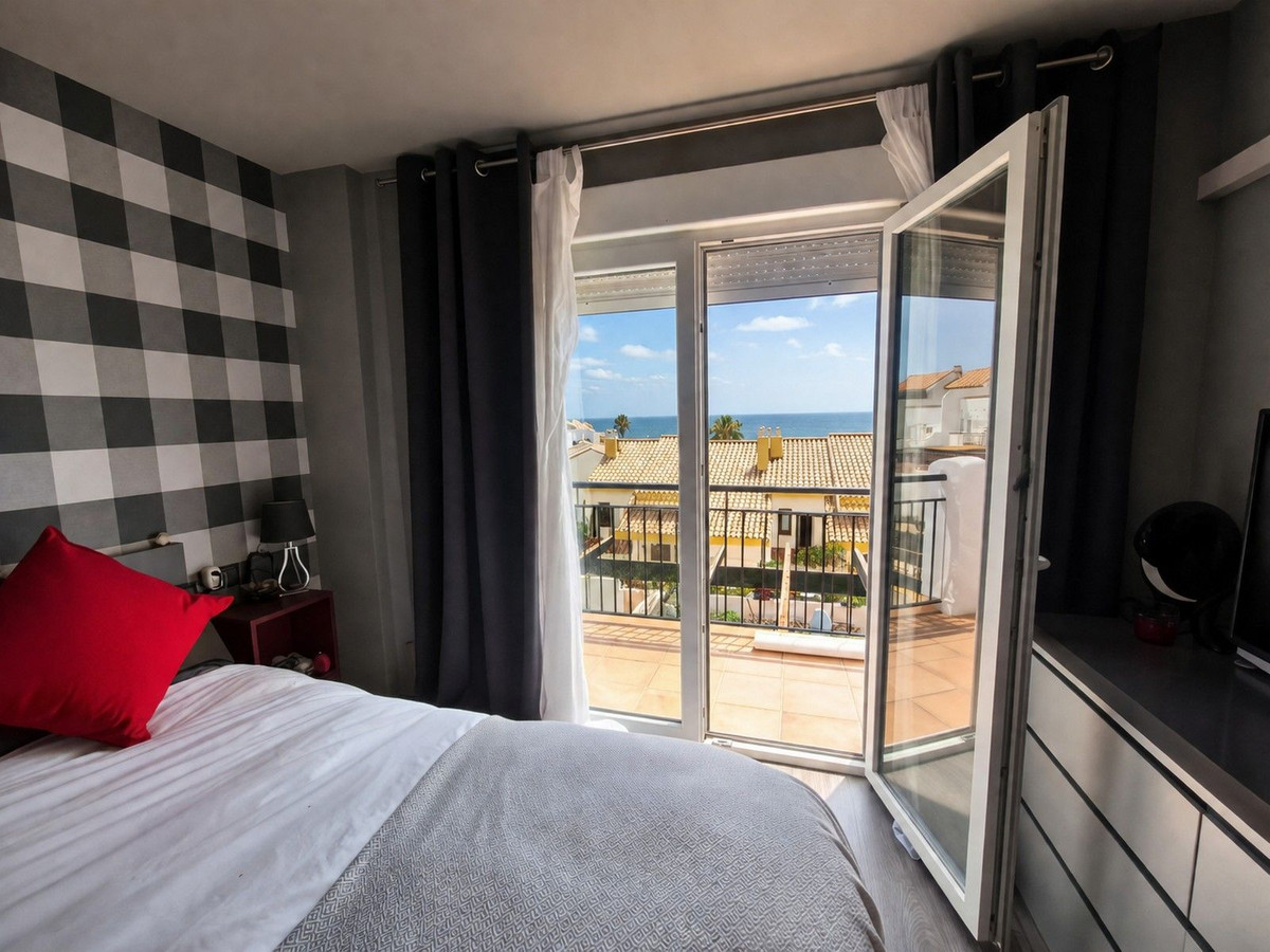 Huis te koop in Estepona | 4 slaapkamers H5441134