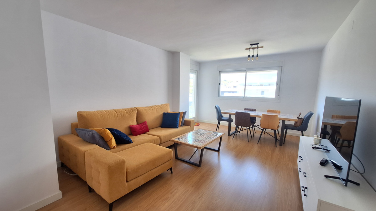 Huis te koop in Estepona | 3 slaapkamers H5443846