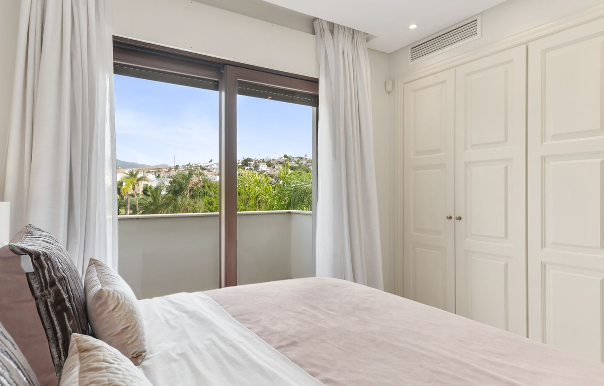 Huis te koop in Estepona | 3 slaapkamers H5444227