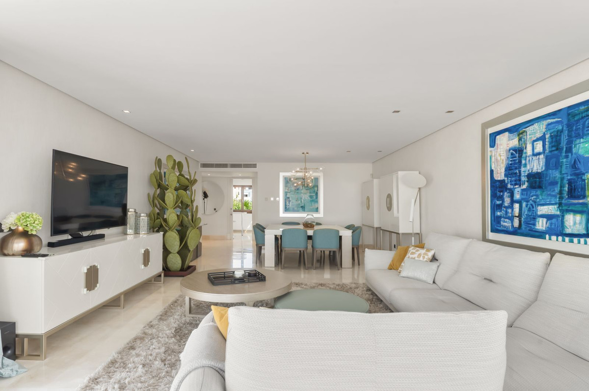 Huis te koop in Estepona | 3 slaapkamers H5444227