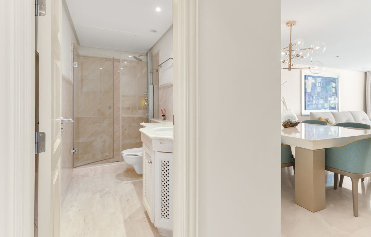 Huis te koop in Estepona | 3 slaapkamers H5444227