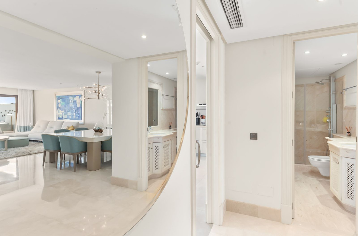 Huis te koop in Estepona | 3 slaapkamers H5444227