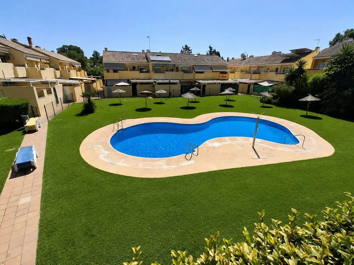 Huis te koop in Estepona | 3 slaapkamers H5445265