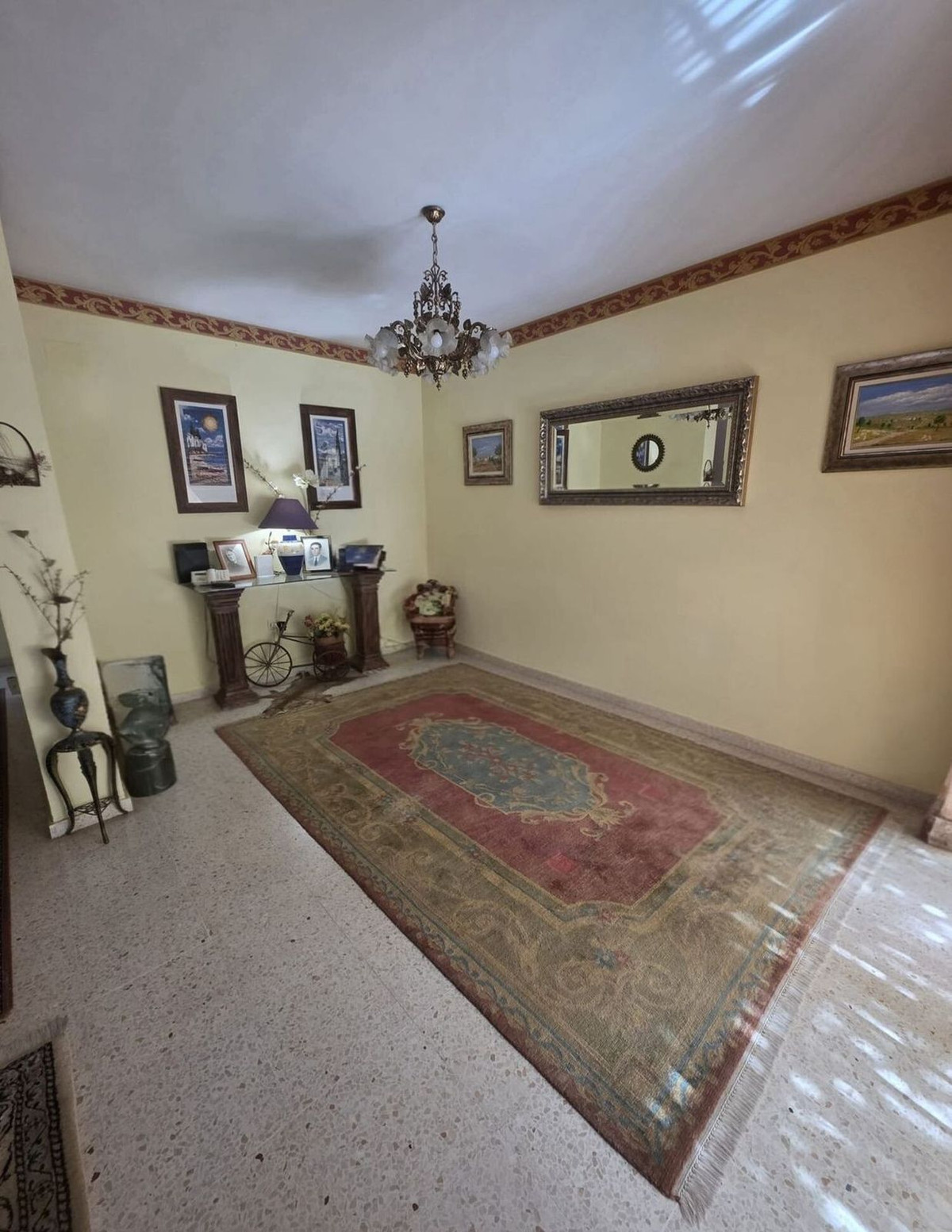 Huis te koop in Estepona | 3 slaapkamers H5445340