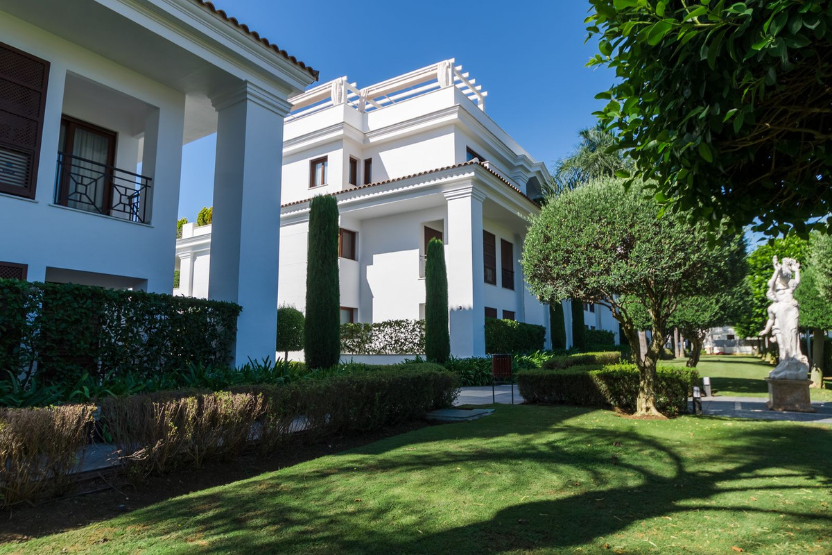 Huis te koop in Estepona | 4 slaapkamers H5446300