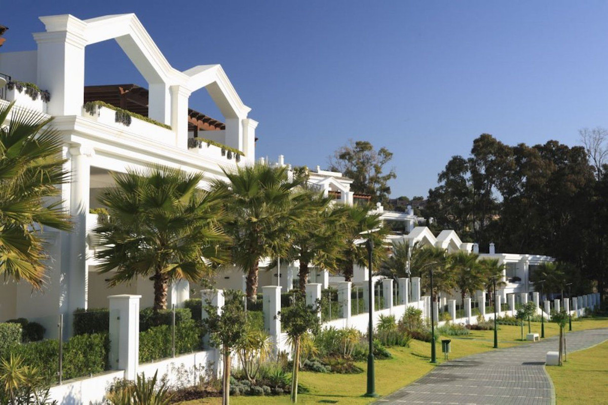 Huis te koop in Estepona | 4 slaapkamers H5446300