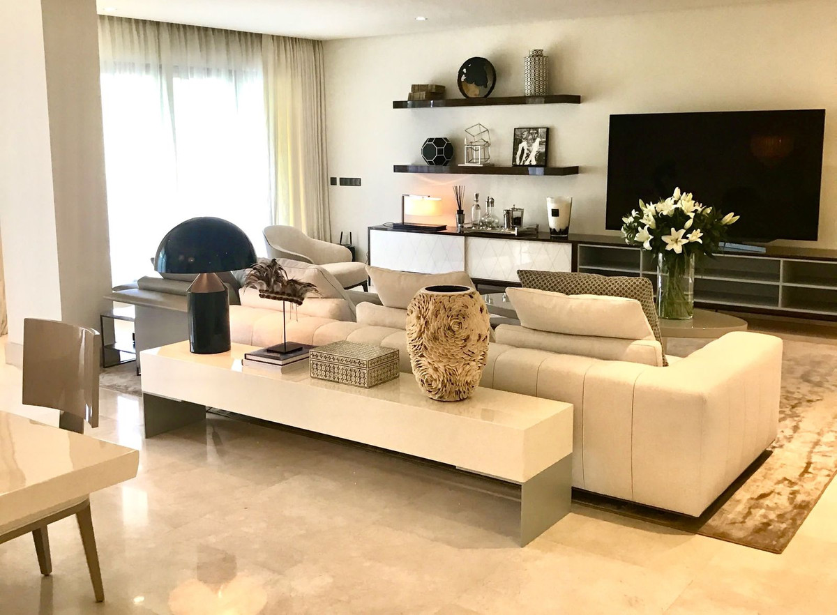 Huis te koop in Estepona | 4 slaapkamers H5446300