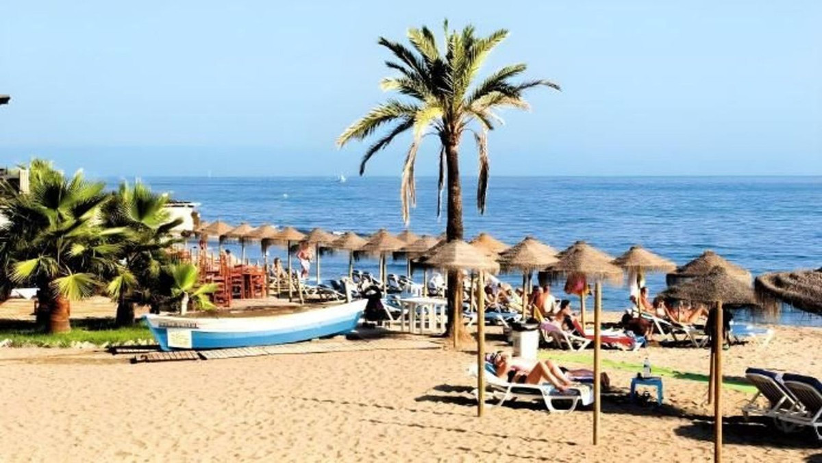 Huis te koop in Estepona | 5 slaapkamers H5446636