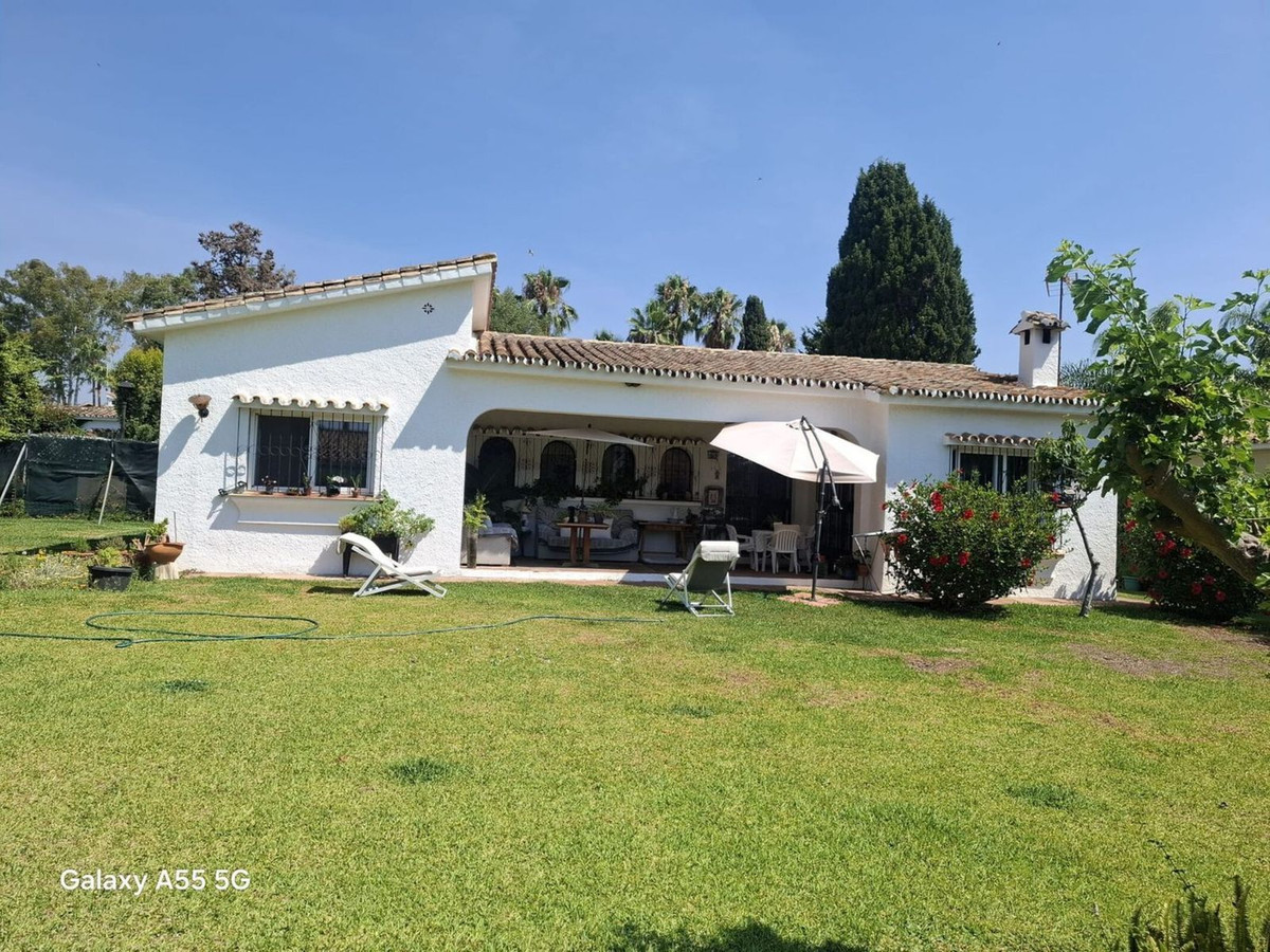 Huis te koop in Estepona | 5 slaapkamers H5446636