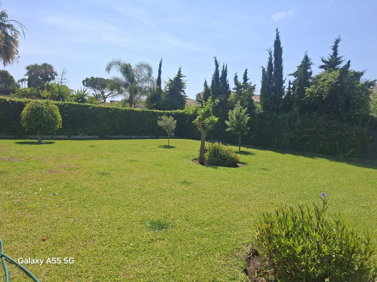 Huis te koop in Estepona | 5 slaapkamers H5446636