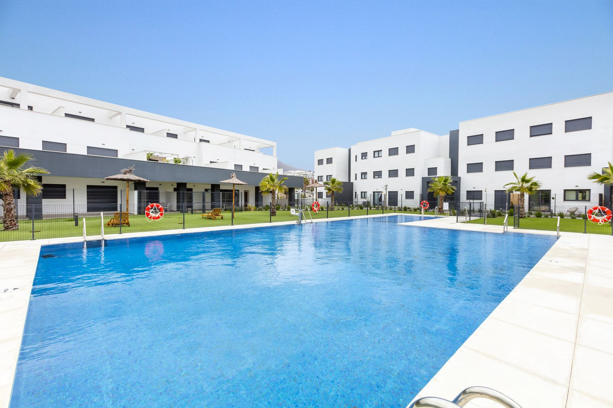 Huis te koop in Estepona | 3 slaapkamers H5447395