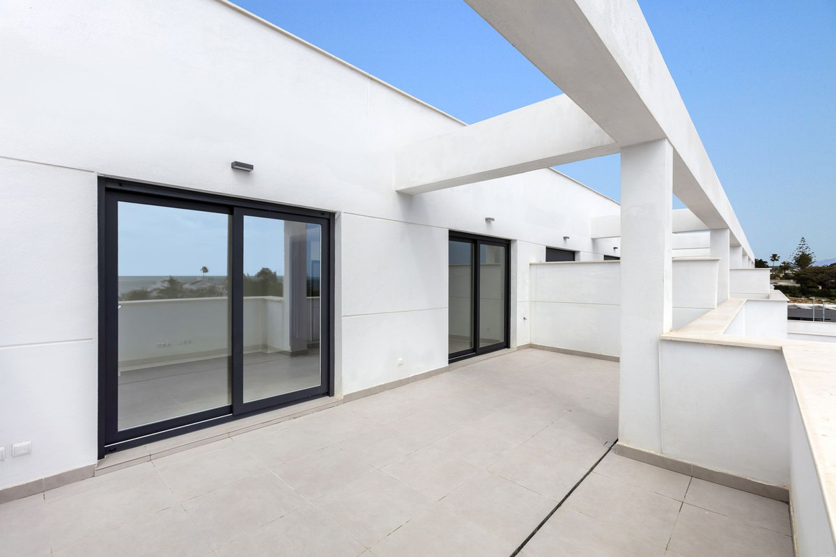 Huis te koop in Estepona | 3 slaapkamers H5447395
