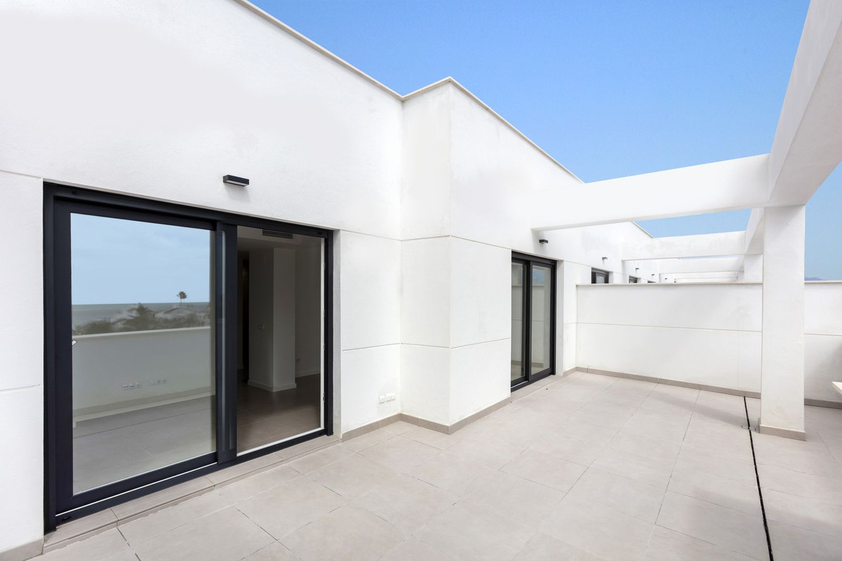 Huis te koop in Estepona | 3 slaapkamers H5447395