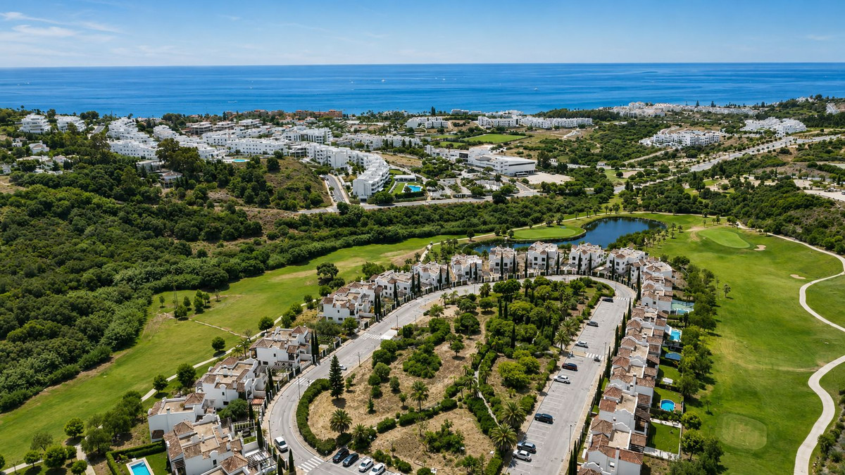 Huis te koop in Estepona | 3 slaapkamers H5447479
