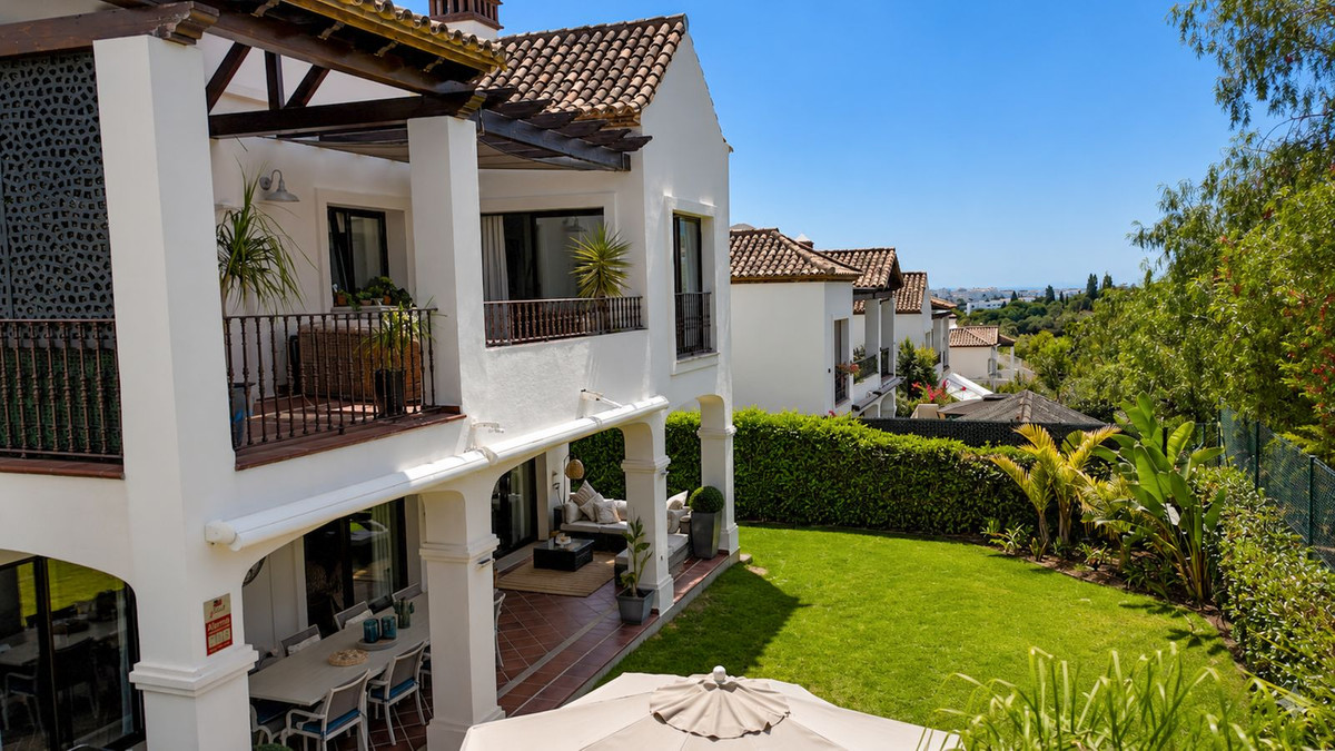 Huis te koop in Estepona | 3 slaapkamers H5447479