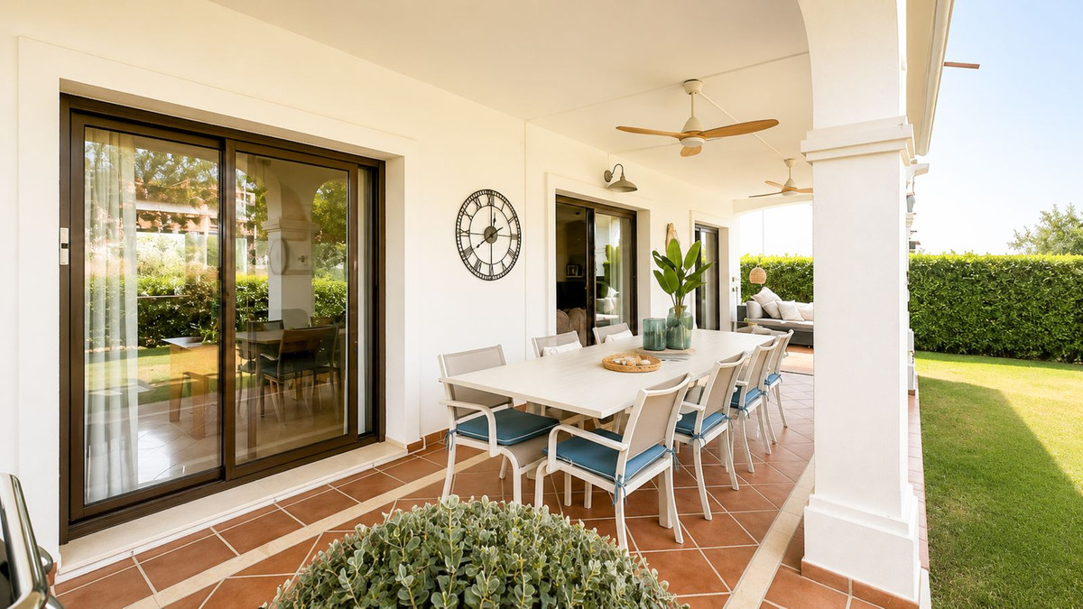 Huis te koop in Estepona | 3 slaapkamers H5447479