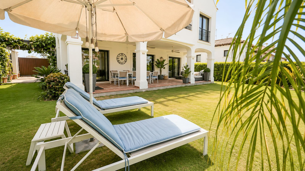 Huis te koop in Estepona | 3 slaapkamers H5447479