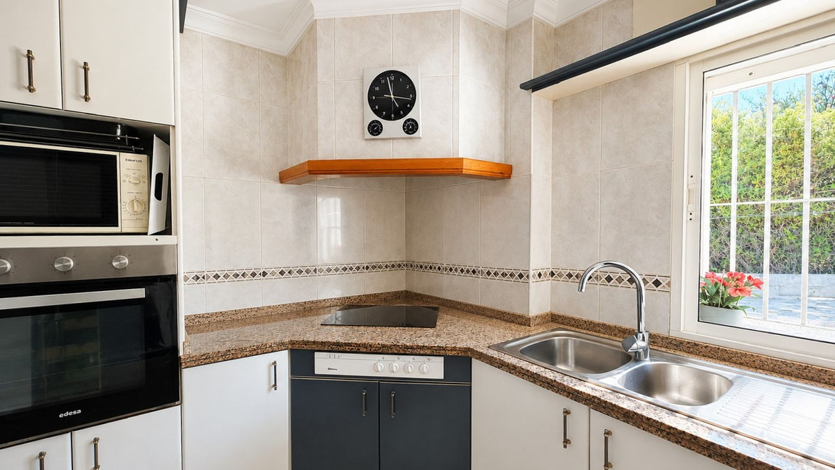 Huis te koop in Estepona | 3 slaapkamers H5447485