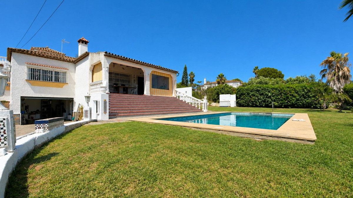 Huis te koop in Estepona | 3 slaapkamers H5447485