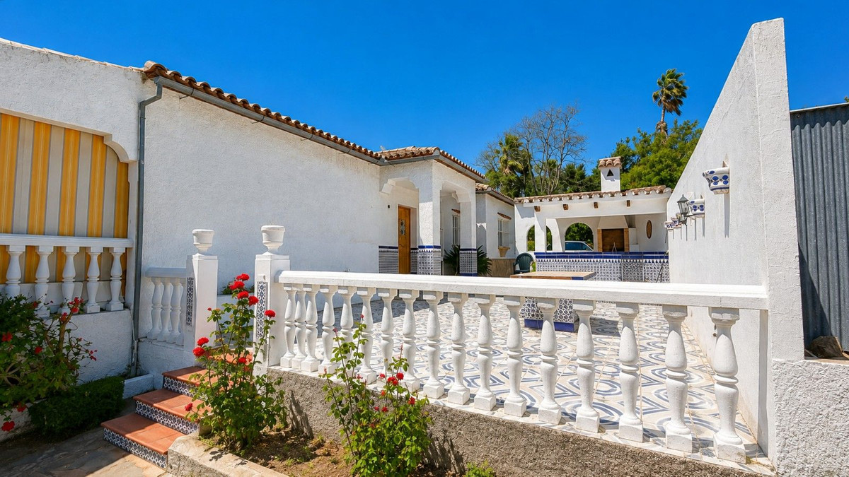 Huis te koop in Estepona | 3 slaapkamers H5447485