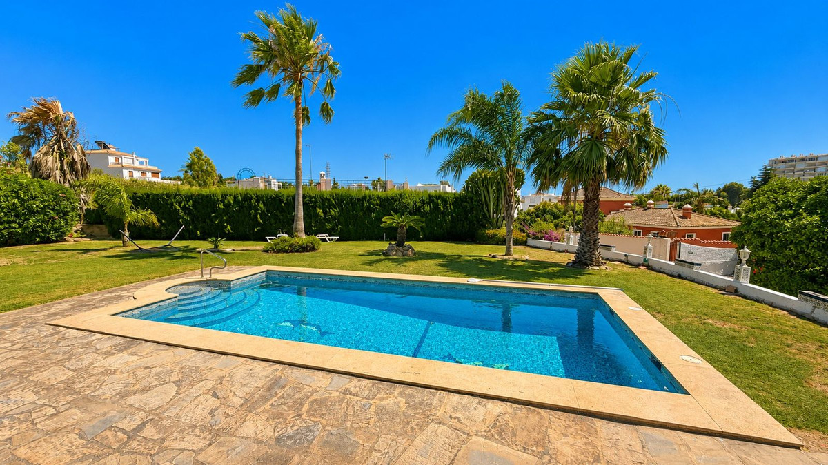 Huis te koop in Estepona | 3 slaapkamers H5447485