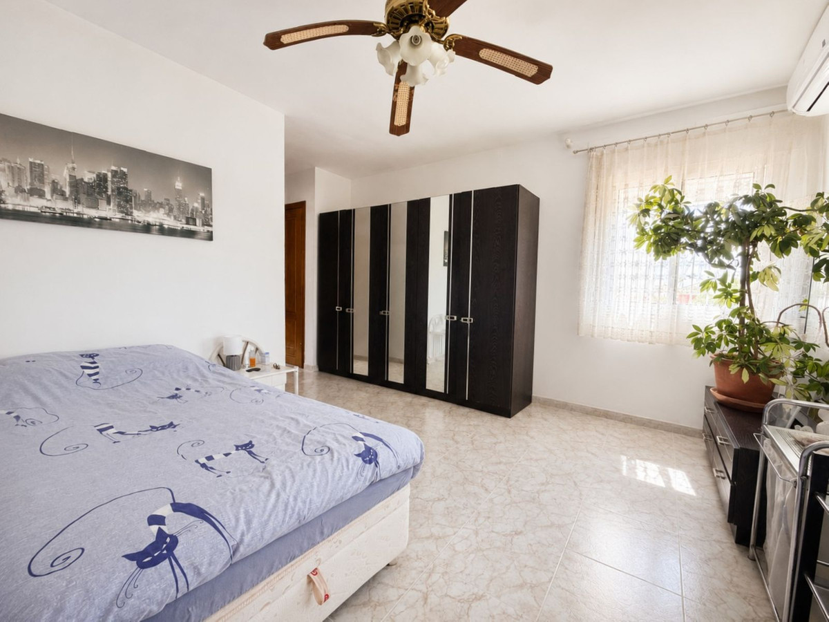Huis te koop in Estepona | 3 slaapkamers H5447485