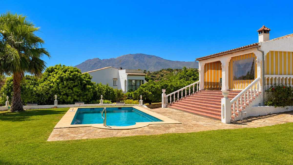 Huis te koop in Estepona | 3 slaapkamers H5447485