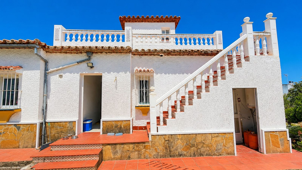 Huis te koop in Estepona | 3 slaapkamers H5447485