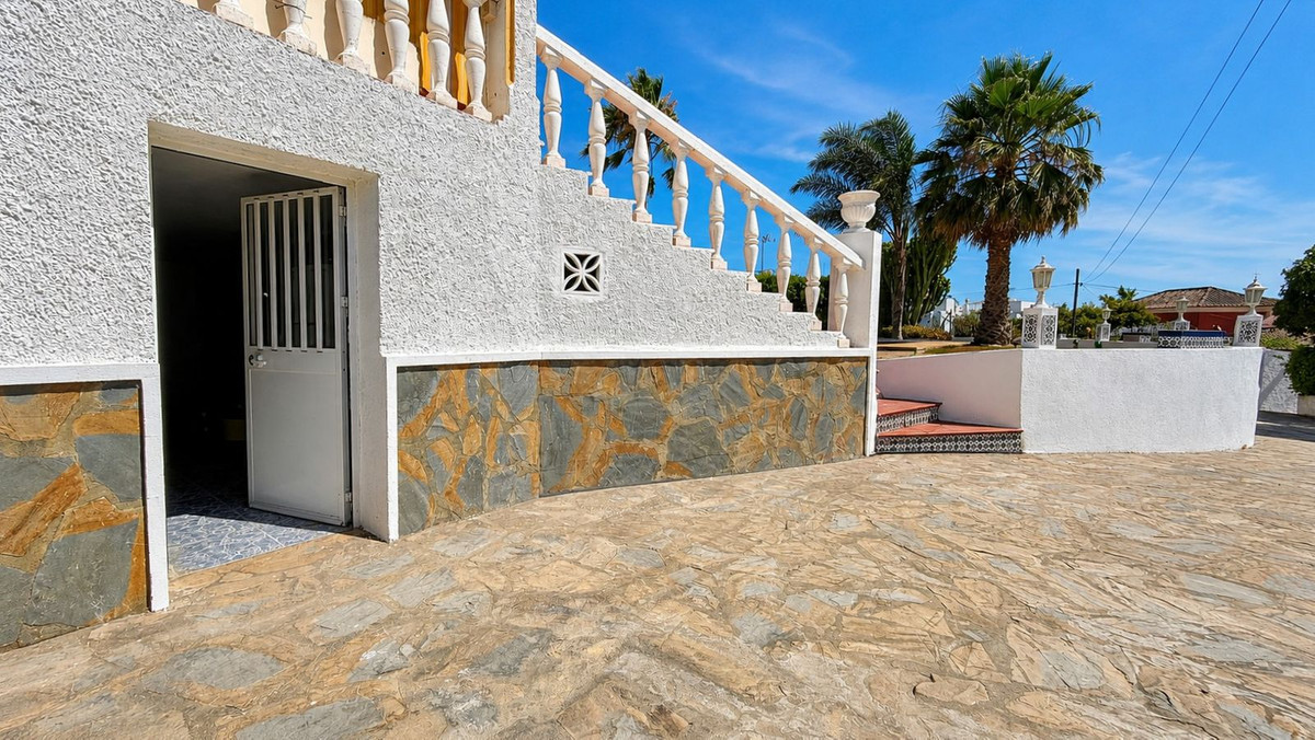 Huis te koop in Estepona | 3 slaapkamers H5447485